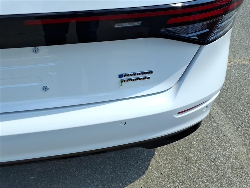 new 2025 Honda Accord Hybrid car, priced at $38,152