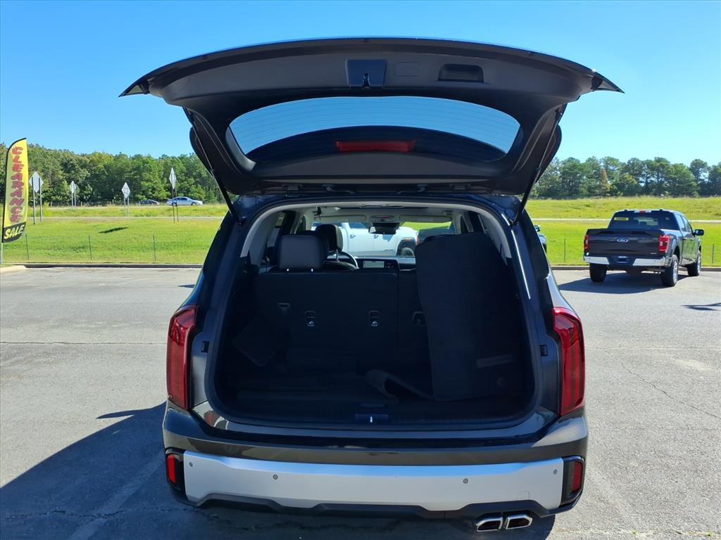 used 2024 Kia Telluride car, priced at $34,777
