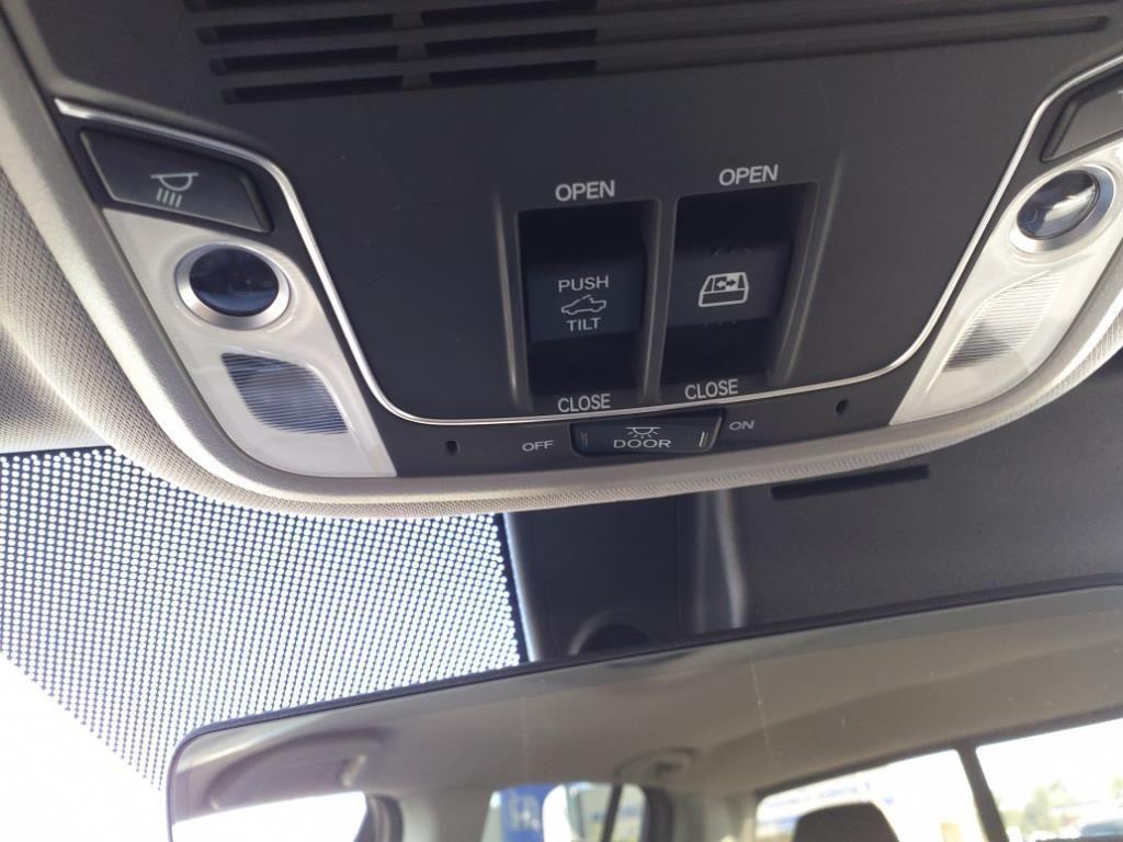 used 2025 Honda Ridgeline car, priced at $34,995