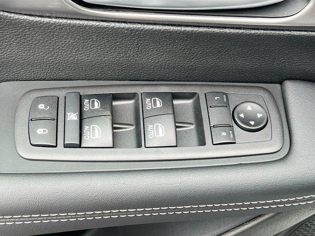 new 2026 Chrysler Pacifica car, priced at $41,438