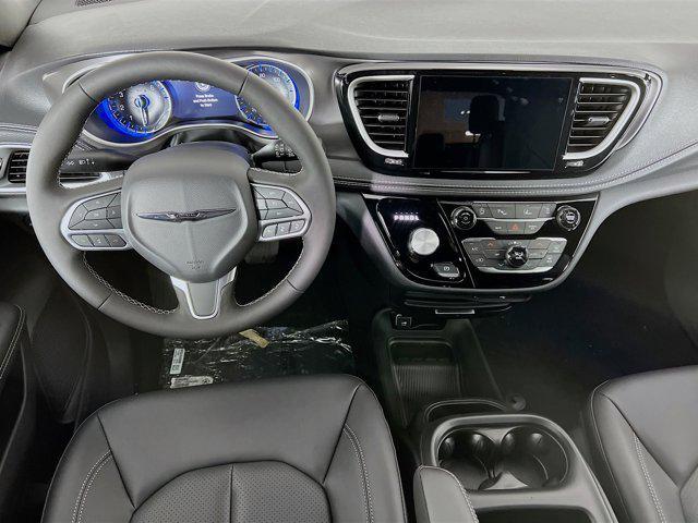 new 2026 Chrysler Pacifica car, priced at $40,109