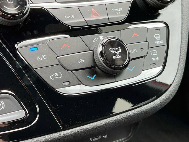 new 2026 Chrysler Pacifica car, priced at $41,884