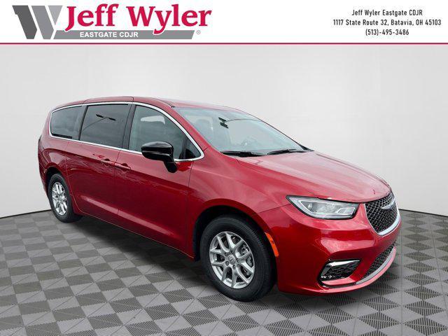 new 2026 Chrysler Pacifica car, priced at $41,884