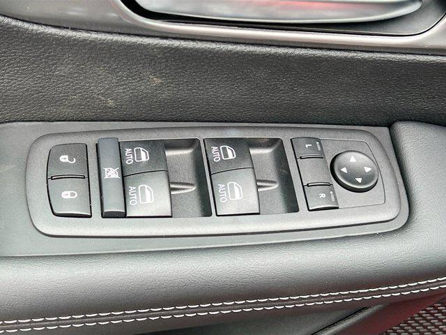 new 2026 Chrysler Pacifica car, priced at $41,884