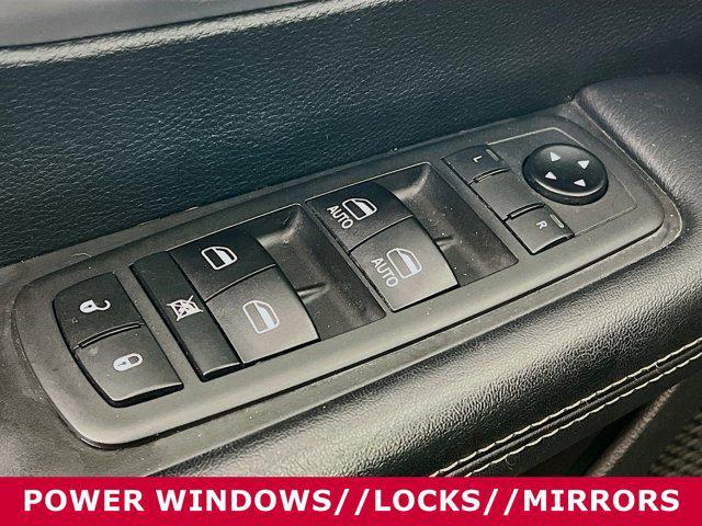 used 2020 Chrysler Pacifica car, priced at $14,951