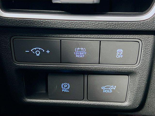 new 2025 Hyundai Sonata Hybrid car, priced at $36,001