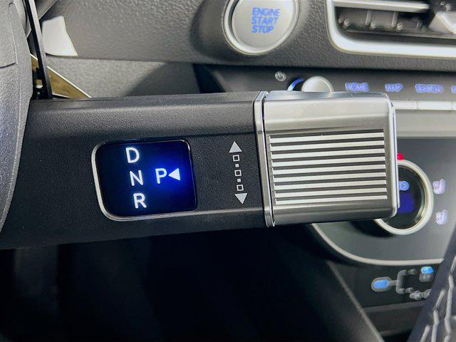 new 2025 Hyundai Sonata Hybrid car, priced at $36,001