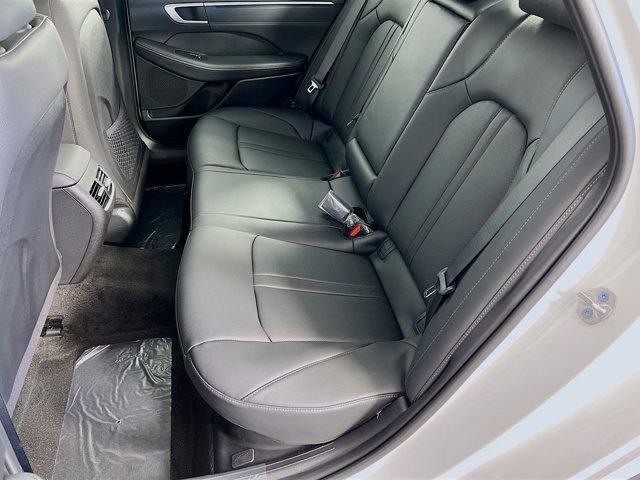 new 2025 Hyundai Sonata Hybrid car, priced at $36,001