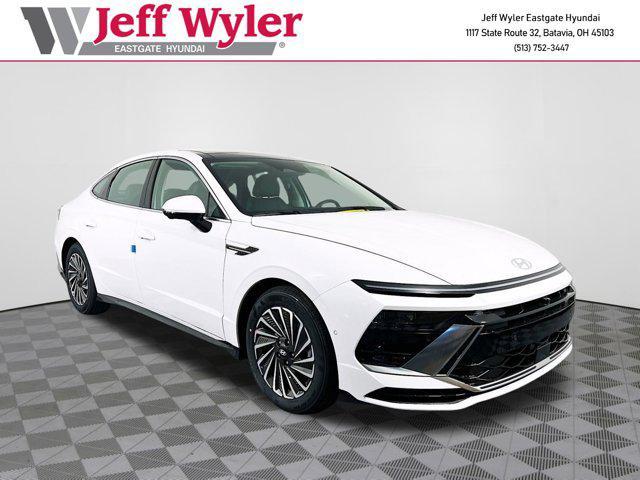 new 2025 Hyundai Sonata Hybrid car, priced at $36,001