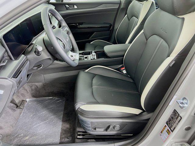new 2025 Kia K5 car, priced at $27,341