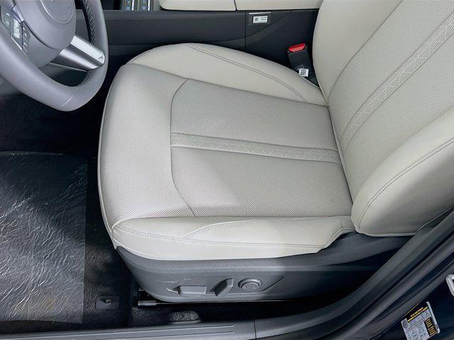 new 2025 Hyundai Sonata Hybrid car, priced at $35,681
