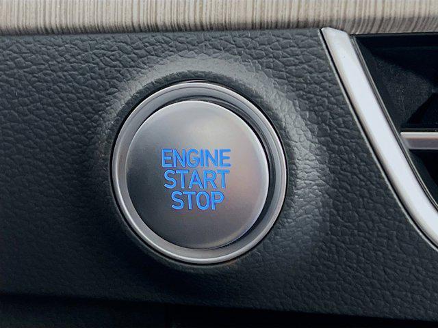 new 2025 Hyundai Sonata Hybrid car, priced at $35,681