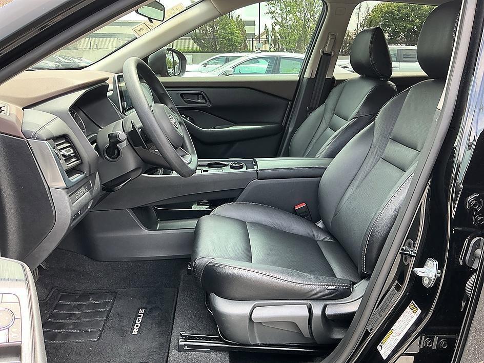 used 2023 Nissan Rogue car, priced at $23,784
