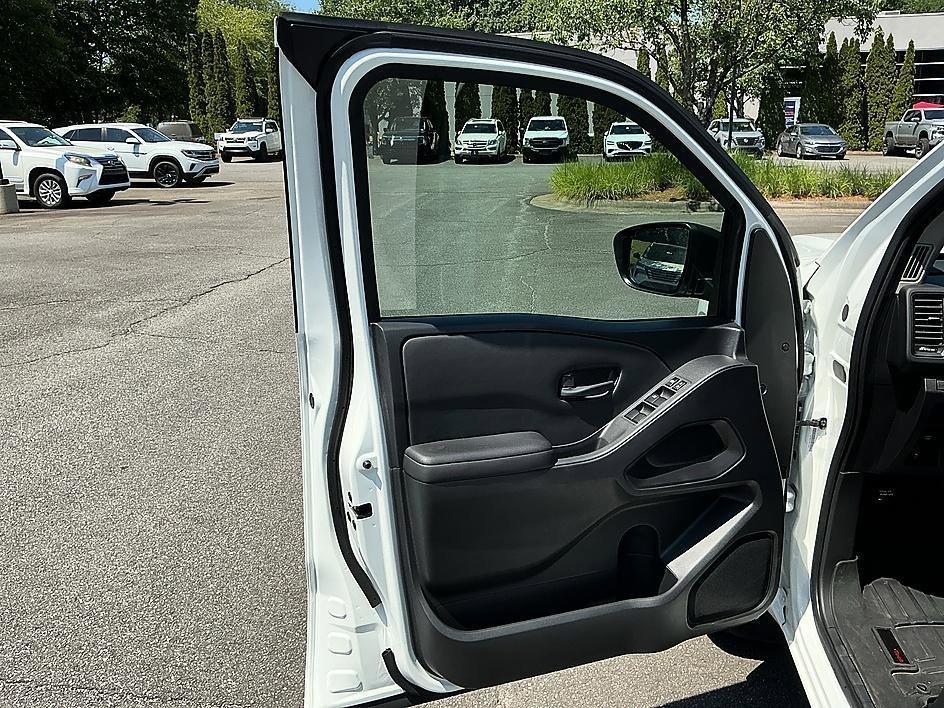 used 2023 Nissan Frontier car, priced at $27,789