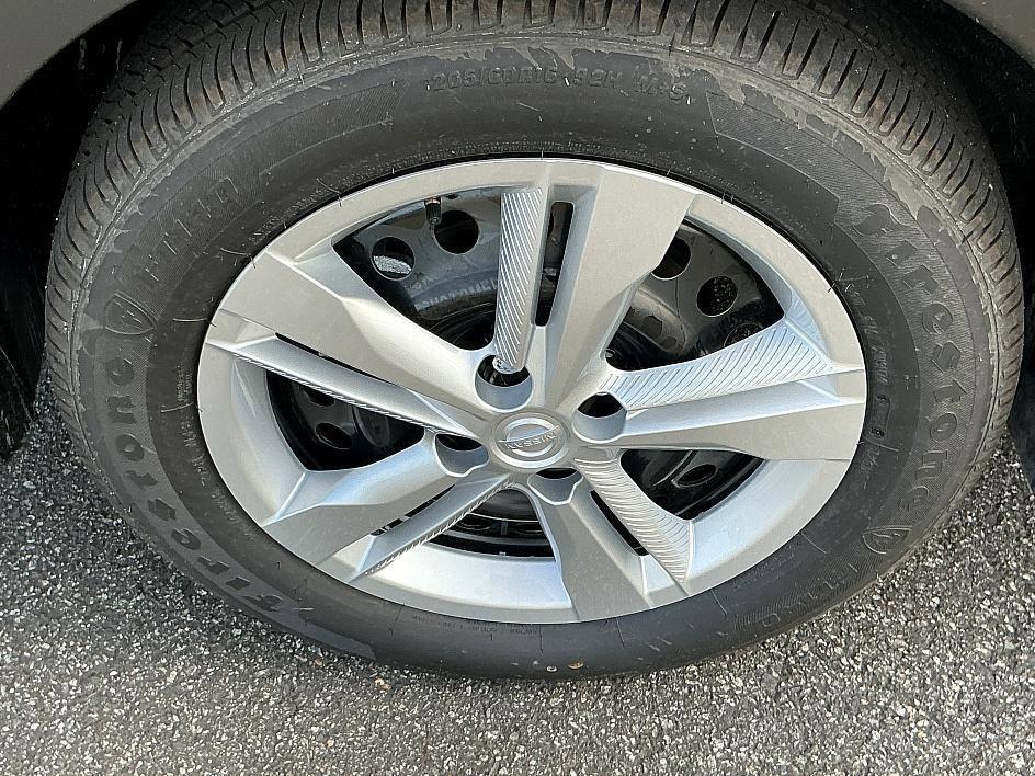 new 2025 Nissan Kicks Play car, priced at $23,865