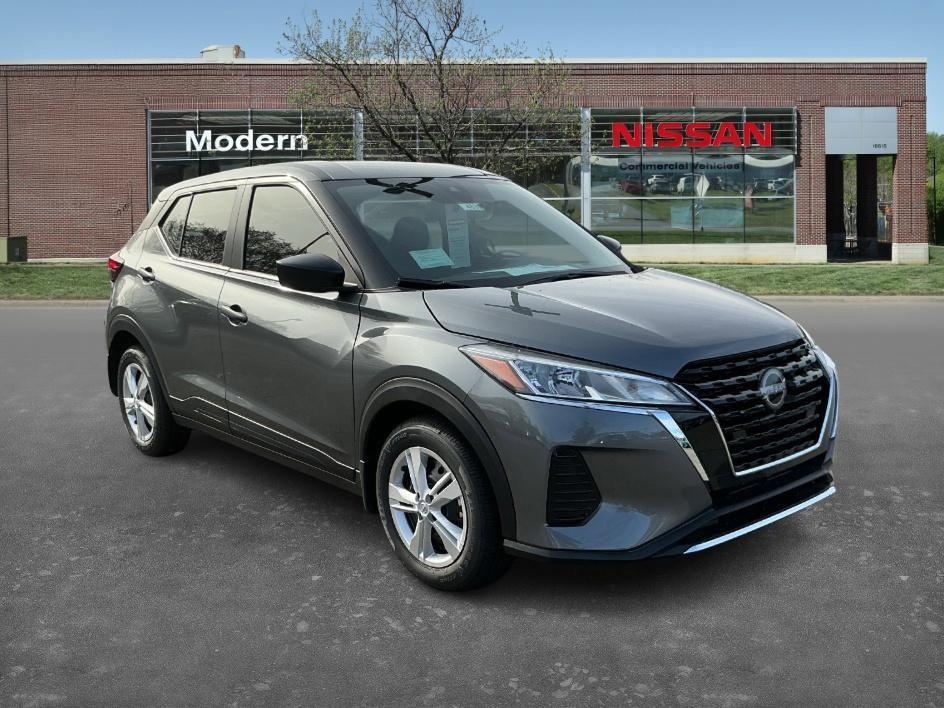 new 2025 Nissan Kicks Play car, priced at $23,865