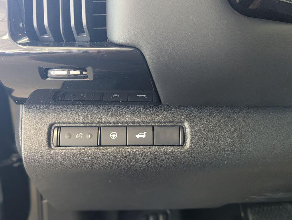 new 2026 Nissan Pathfinder car, priced at $41,309