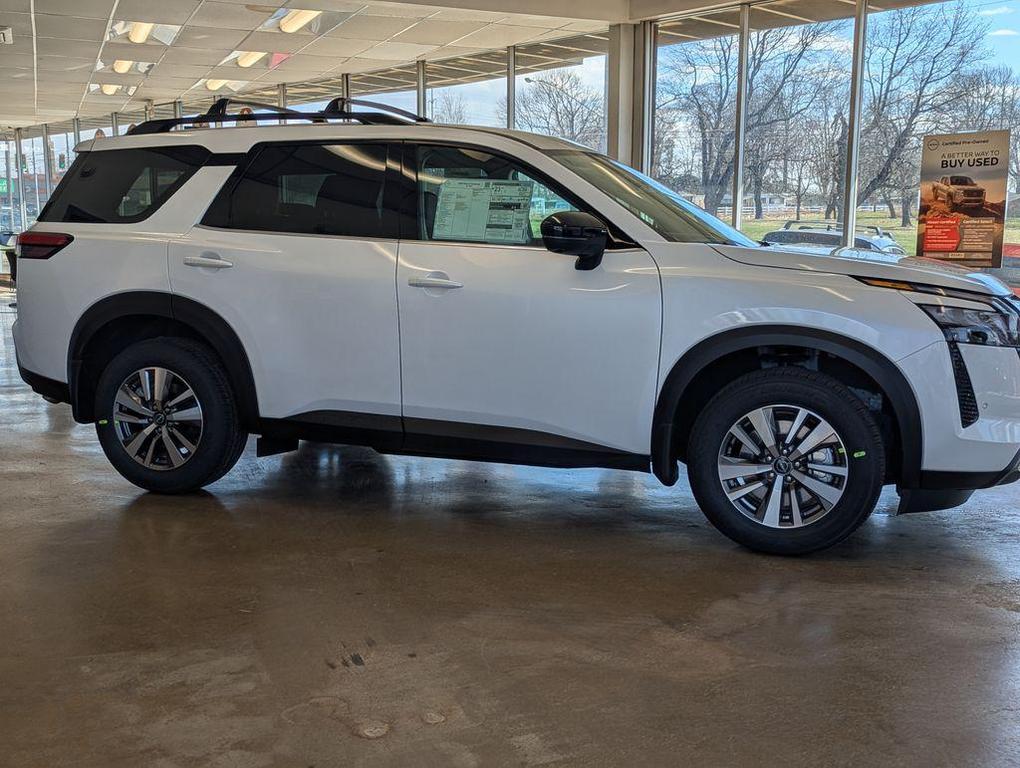 new 2026 Nissan Pathfinder car, priced at $41,309