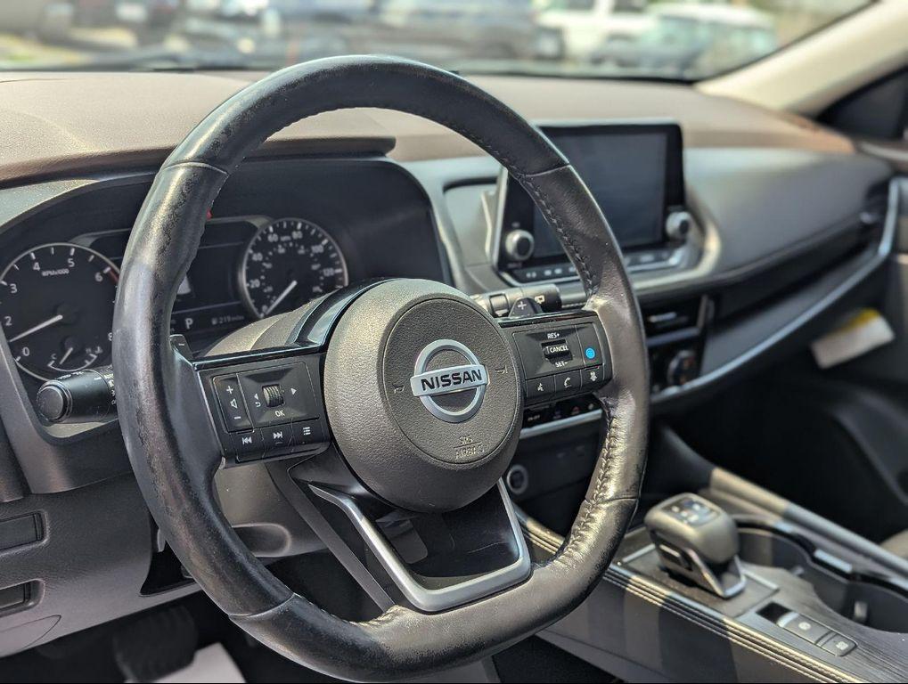 used 2021 Nissan Rogue car, priced at $19,386
