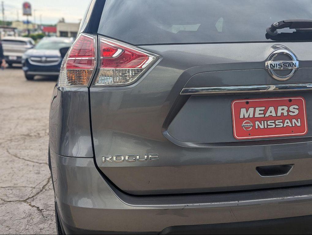 used 2016 Nissan Rogue car, priced at $10,840