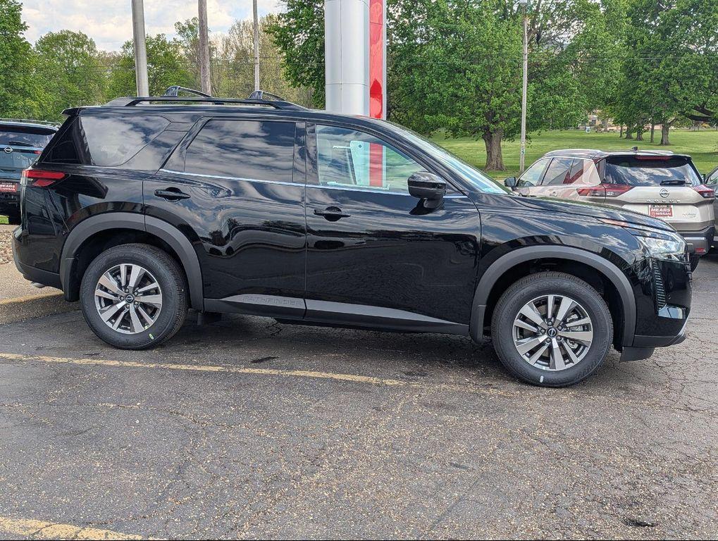 new 2026 Nissan Pathfinder car, priced at $40,905