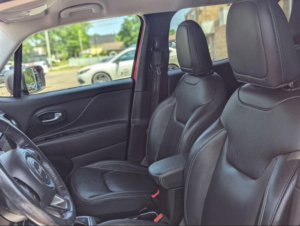 used 2021 Jeep Renegade car, priced at $20,189