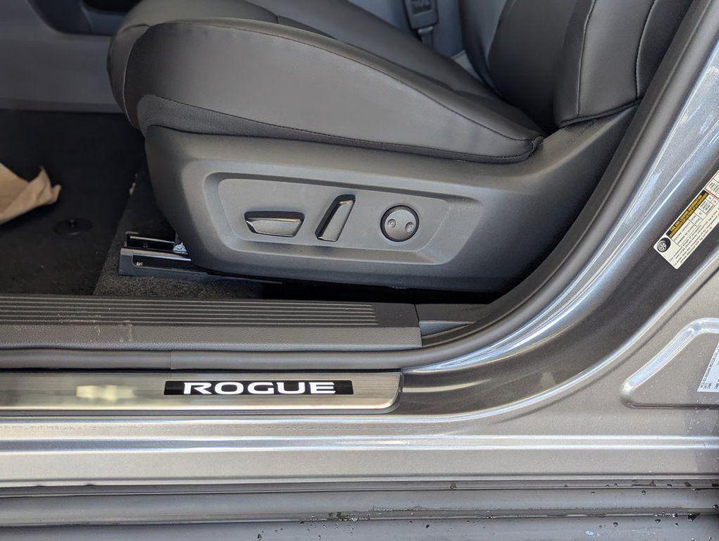 new 2026 Nissan Rogue car, priced at $31,925