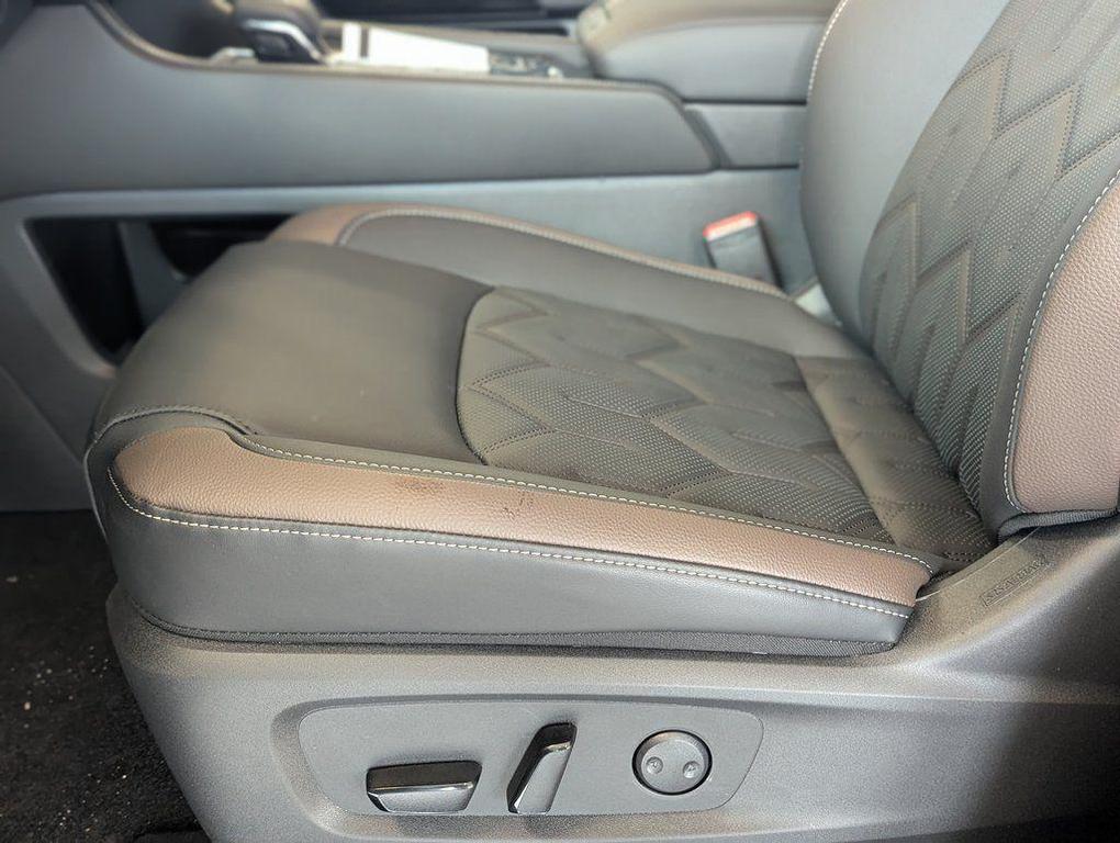 new 2026 Nissan Pathfinder car, priced at $48,234