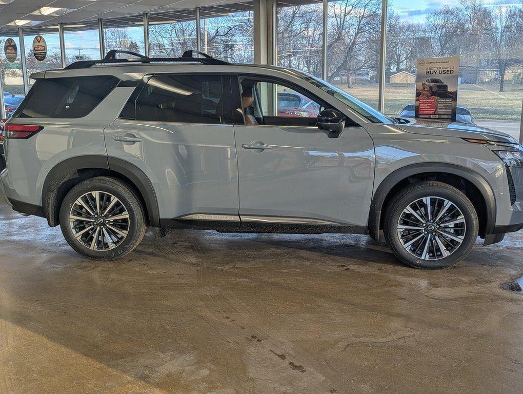 new 2026 Nissan Pathfinder car, priced at $48,638
