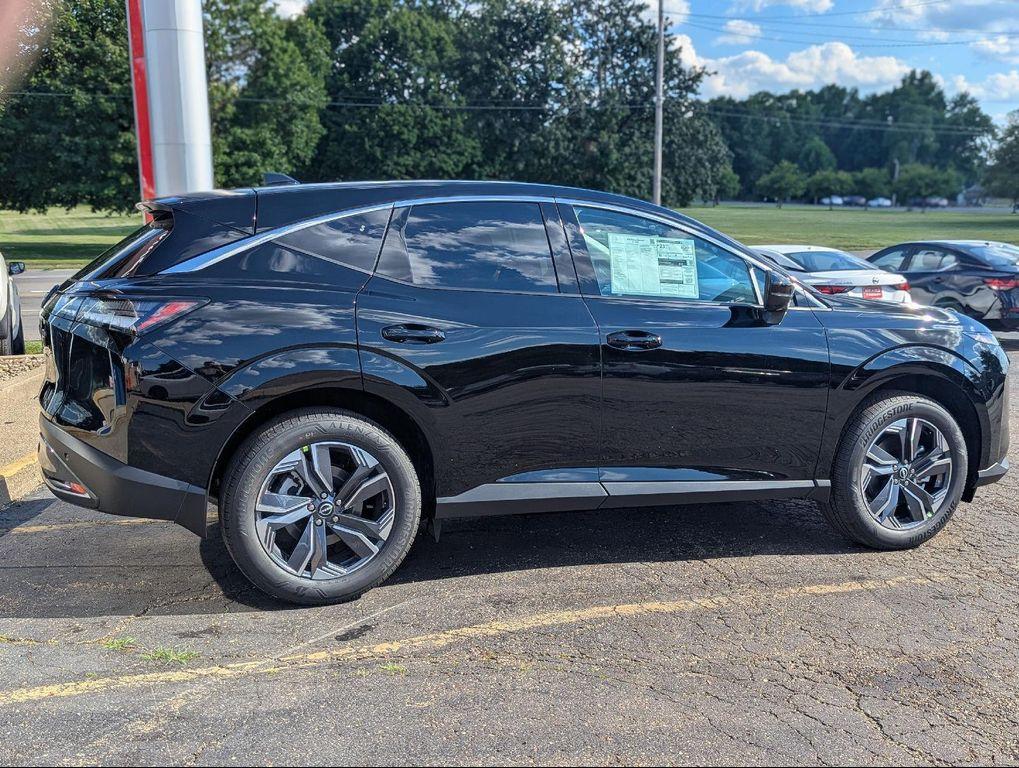 new 2026 Nissan Murano car, priced at $43,136