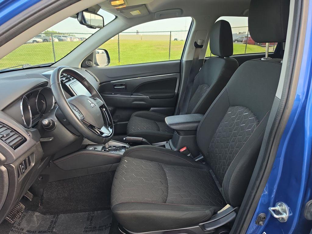 used 2024 Mitsubishi Outlander Sport car, priced at $20,578