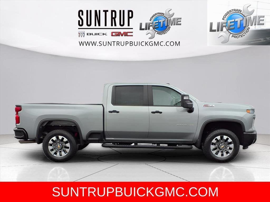 used 2024 Chevrolet Silverado 2500 car, priced at $49,000