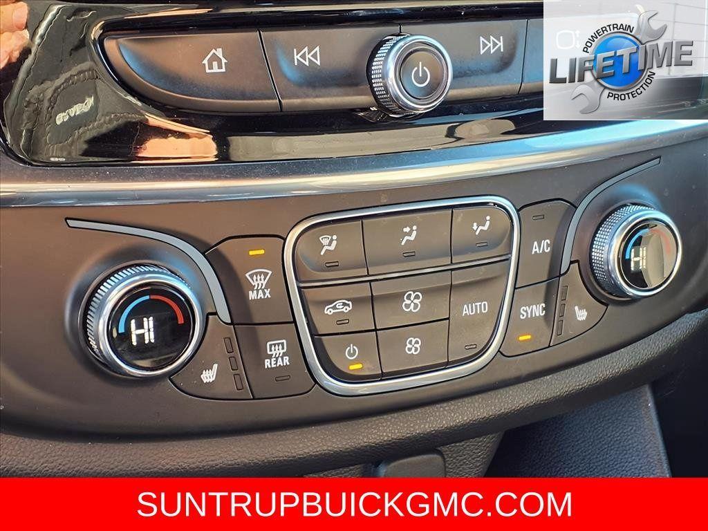 used 2023 Chevrolet Traverse car, priced at $30,872