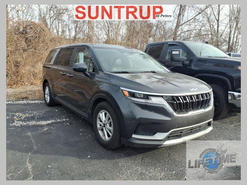 used 2024 Kia Carnival car, priced at $27,078