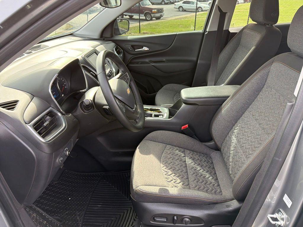 used 2023 Chevrolet Equinox car, priced at $20,770