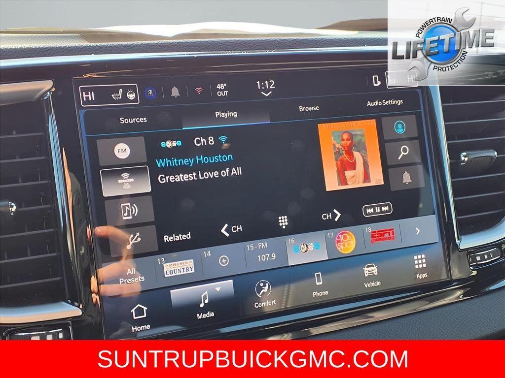 used 2025 Chrysler Pacifica car, priced at $27,990