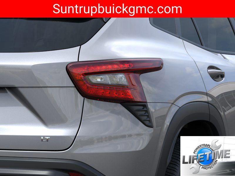 used 2025 Chevrolet Trax car, priced at $22,990