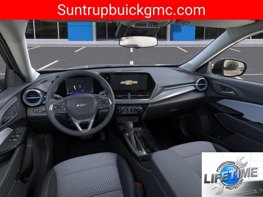 used 2025 Chevrolet Trax car, priced at $22,990