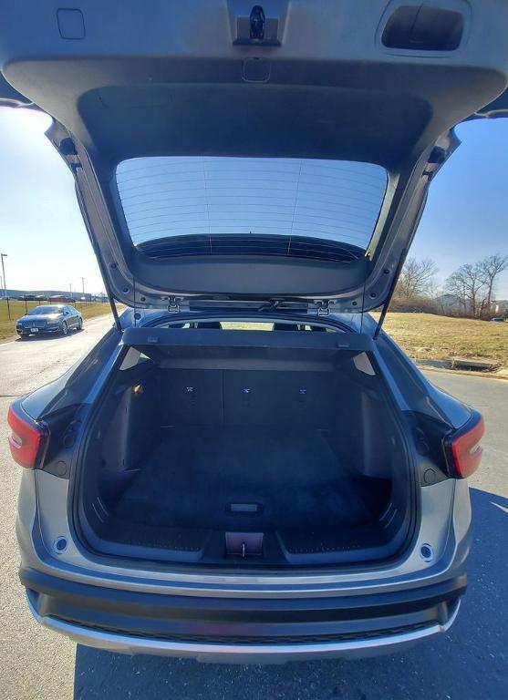 used 2025 Chevrolet Trax car, priced at $22,089