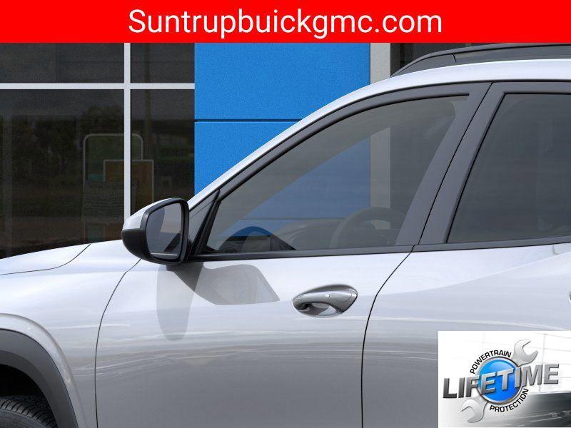 used 2025 Chevrolet Trax car, priced at $22,990