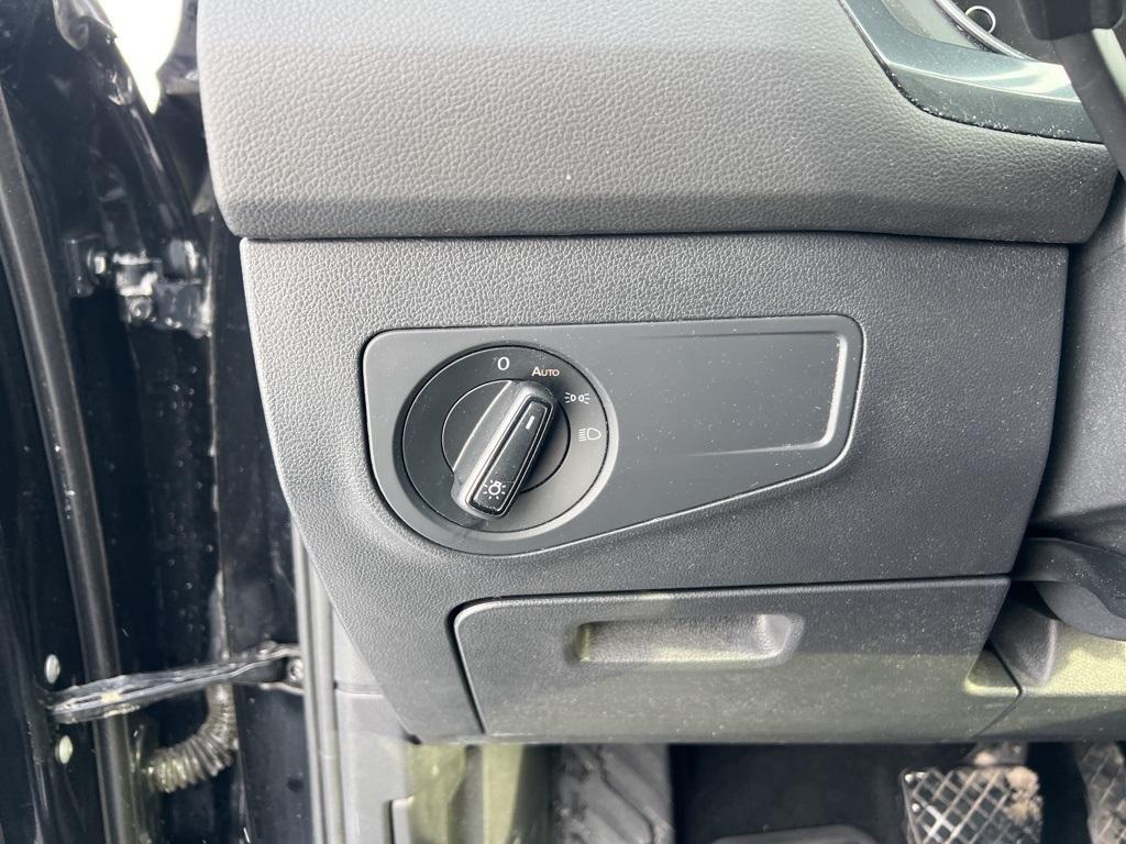 used 2020 Volkswagen Tiguan car, priced at $15,343