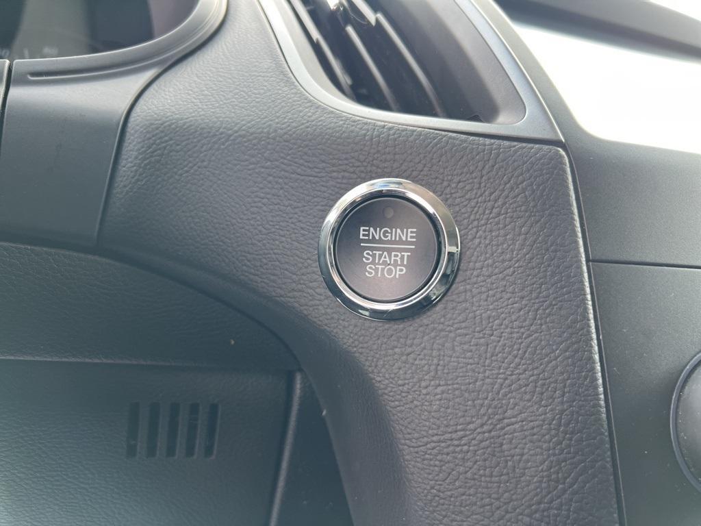 used 2020 Ford Edge car, priced at $17,499