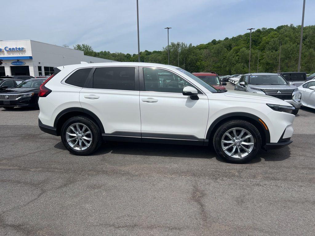 used 2025 Honda CR-V car, priced at $30,155
