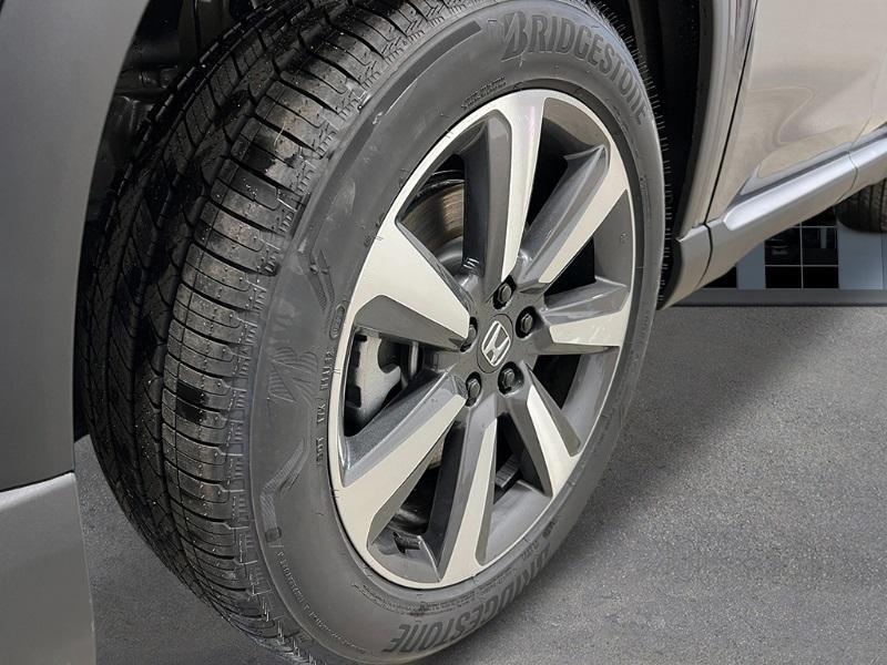 new 2025 Honda Pilot car, priced at $51,095