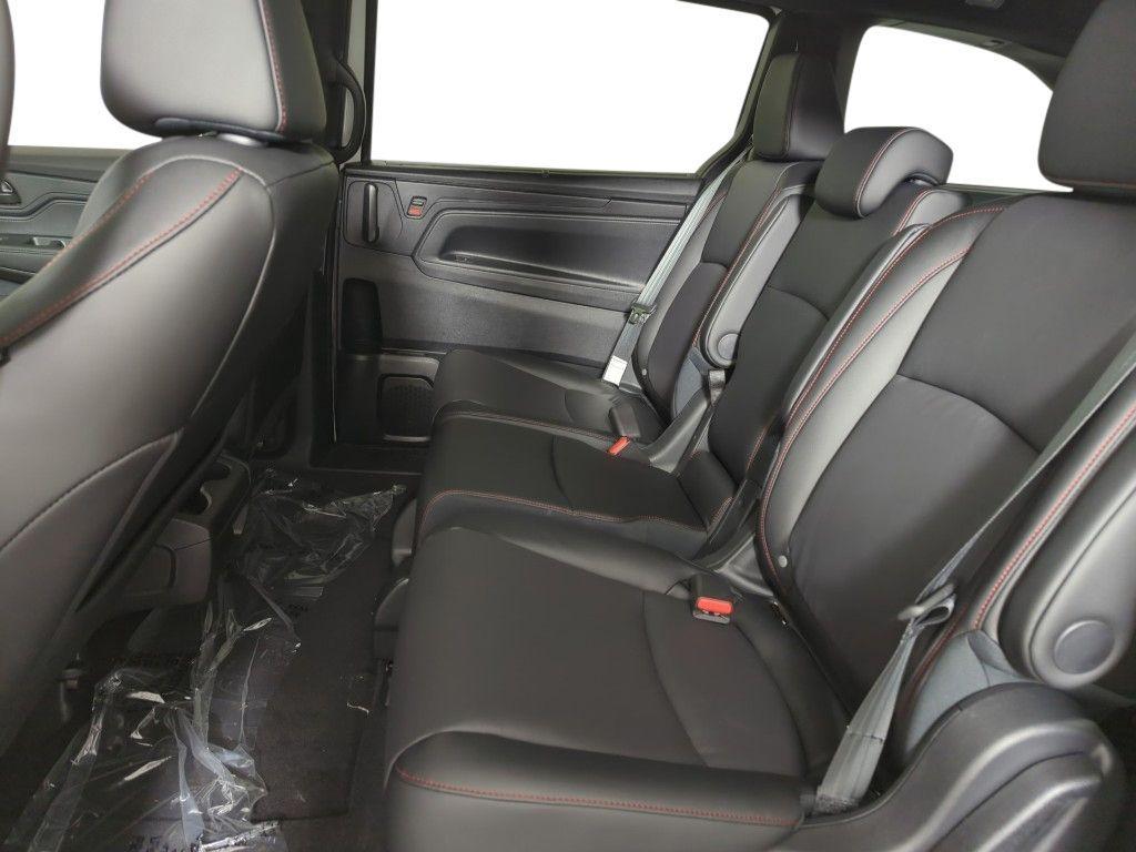 new 2026 Honda Odyssey car, priced at $46,615