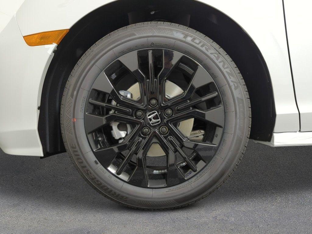 new 2026 Honda Odyssey car, priced at $46,615