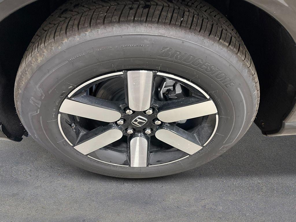 new 2026 Honda Prologue car, priced at $51,998