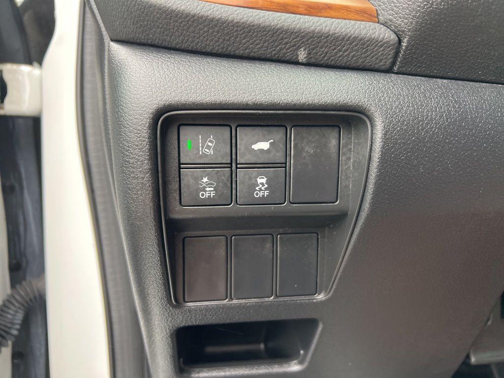 used 2022 Honda CR-V car, priced at $26,136