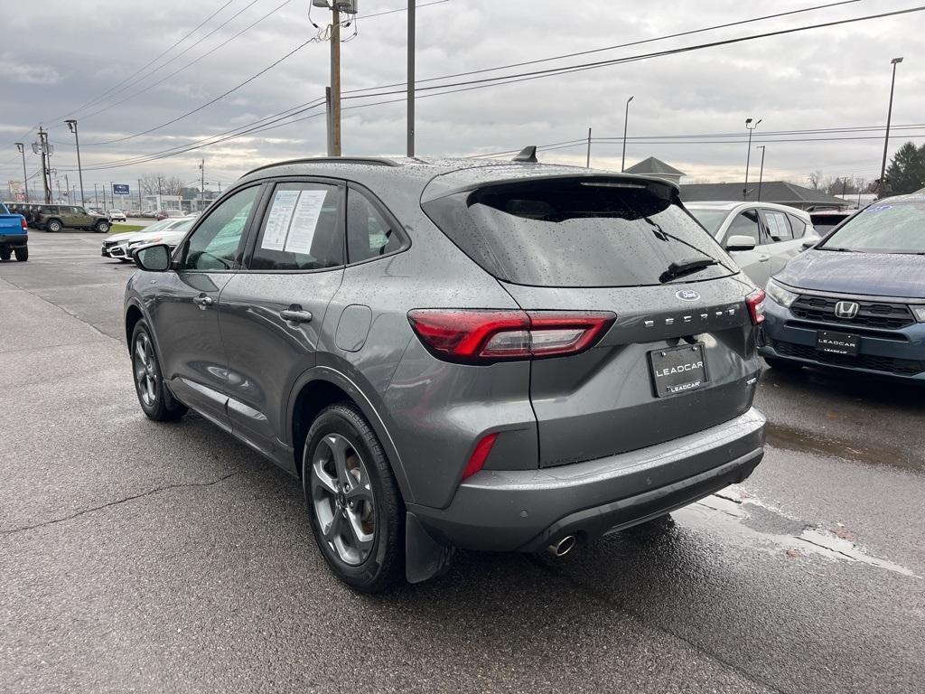 used 2023 Ford Escape car, priced at $22,499