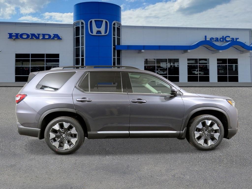 new 2026 Honda Pilot car, priced at $52,590